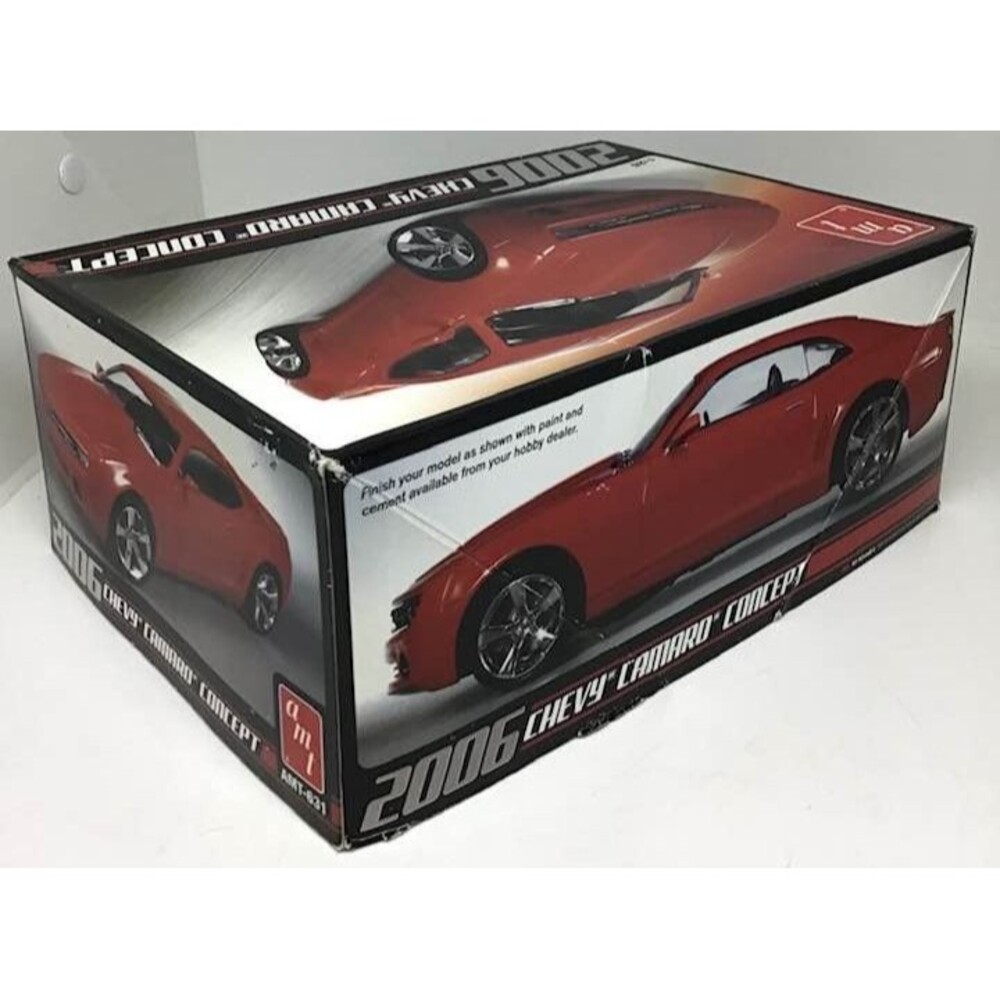 2006 Chevy Camaro Concept Car Plastic Model Kit AMT 1:25 631 Skill 2 PARTS - Picture 2 of 8